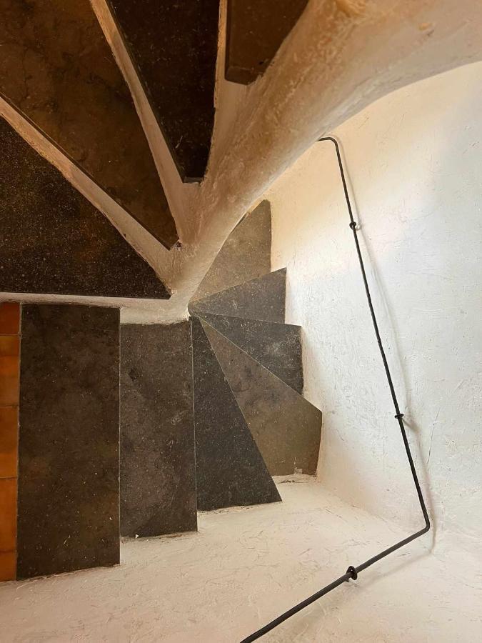 Romantic Duplex With Terrace And Great Views Херона Екстериор снимка